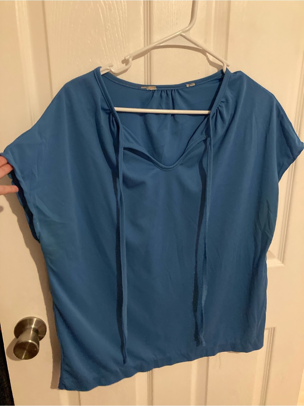 Vintage 1970’s Relaxed Blue Tie-Neck Tunic Top